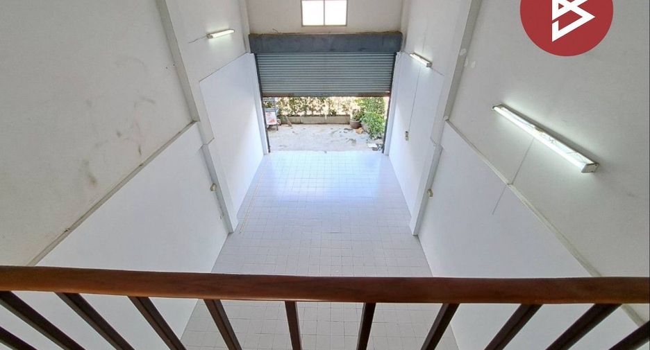 Reihenhaus zum Kauf mit 2 Zimmer in Bang Bua Thong, Nonthaburi