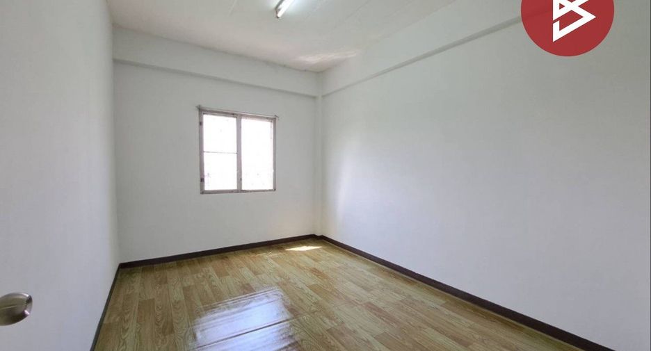 Reihenhaus zum Kauf mit 2 Zimmer in Bang Bua Thong, Nonthaburi