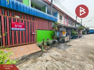 出售 3 卧室 联排别墅 在 Mueang Samut Sakhon, Samut Sakhon