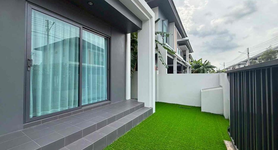 For rent 3 bedrooms house in Bang Lamung, Chonburi
