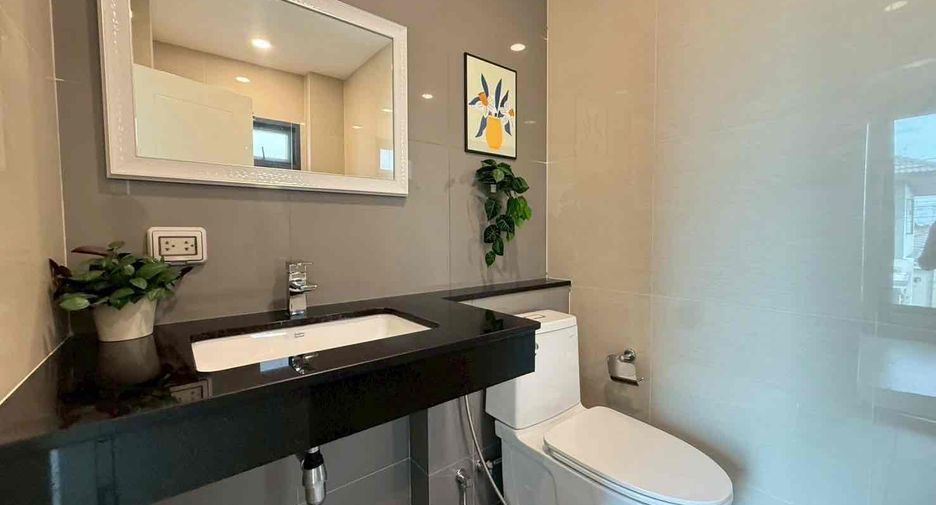For rent 3 bedrooms house in Bang Lamung, Chonburi