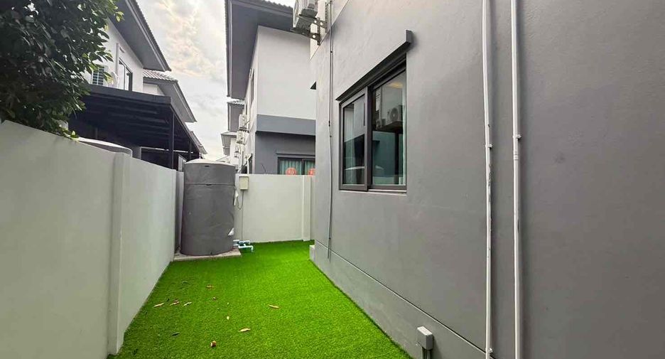 For rent 3 bedrooms house in Bang Lamung, Chonburi
