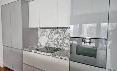 Condo en alquiler y en venta de 2 habitaciones en Sathon, Bangkok