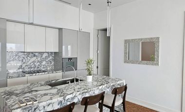 Condo en alquiler y en venta de 2 habitaciones en Sathon, Bangkok