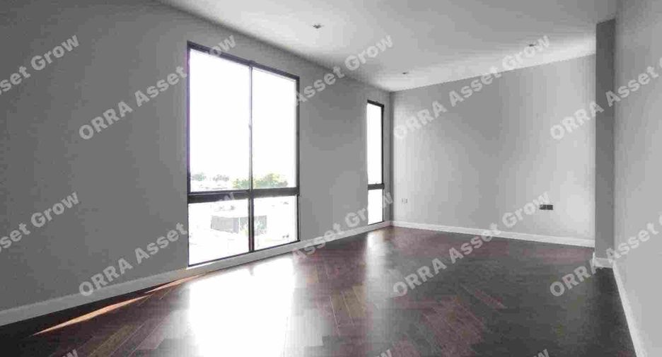 For sale 5 bedrooms house in Thawi Watthana, Bangkok