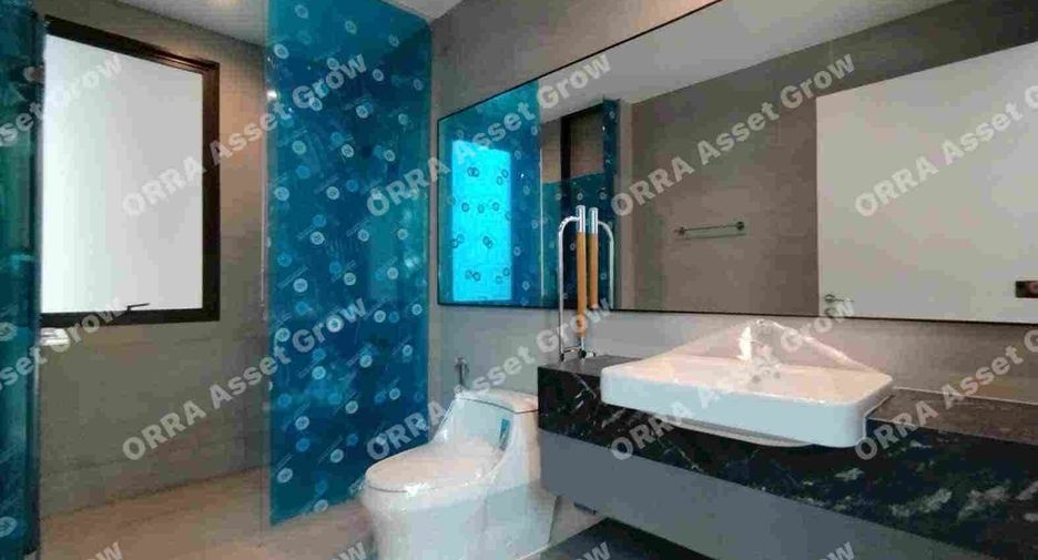 For sale 5 bedrooms house in Thawi Watthana, Bangkok