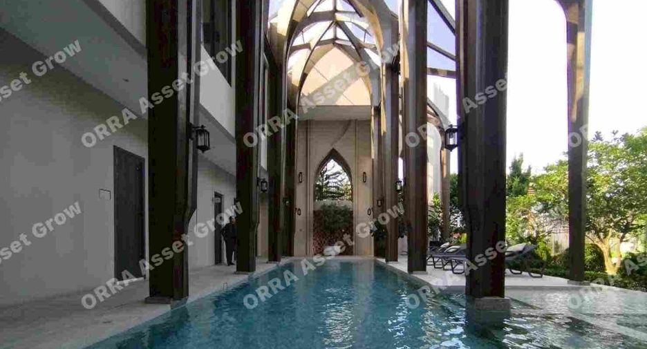 For sale 5 bedrooms house in Thawi Watthana, Bangkok
