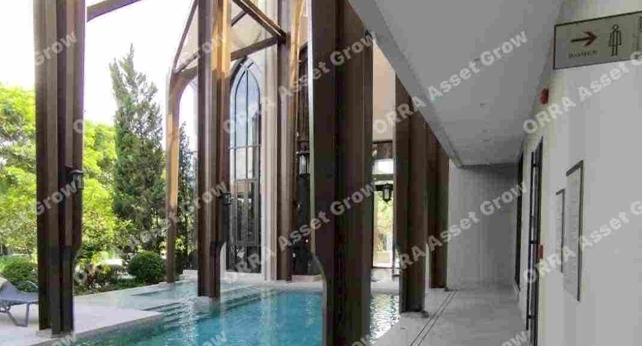 For sale 5 bedrooms house in Thawi Watthana, Bangkok