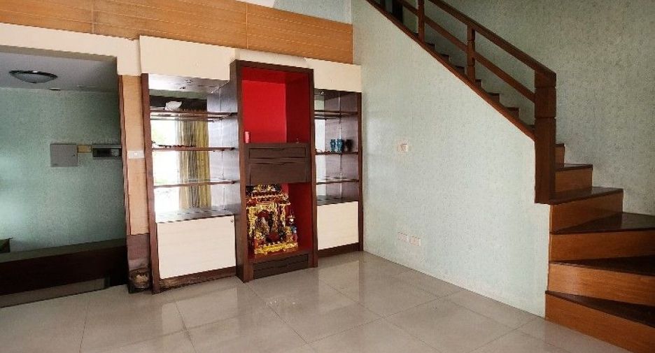 For rent and for sale 6 bedrooms townhouse in Mueang Samut Sakhon, Samut Sakhon