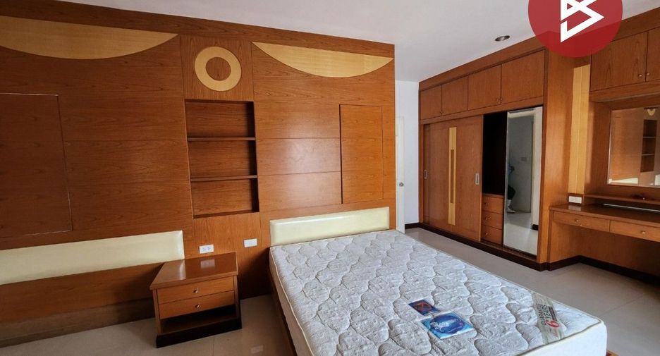 For rent and for sale 6 bedrooms townhouse in Mueang Samut Sakhon, Samut Sakhon