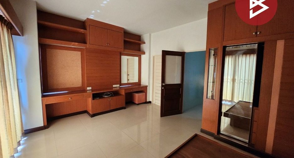For rent and for sale 6 bedrooms townhouse in Mueang Samut Sakhon, Samut Sakhon