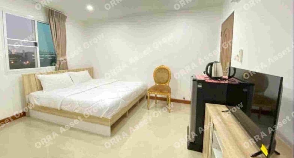 For sale 50 bedrooms apartment in Dusit, Bangkok