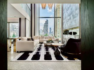 For sale 3 bedrooms condo in Watthana, Bangkok
