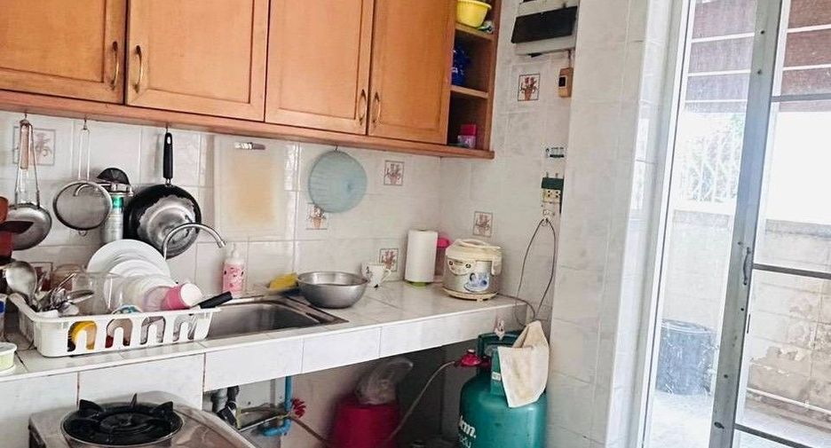 For sale 3 bedrooms house in Nong Chok, Bangkok