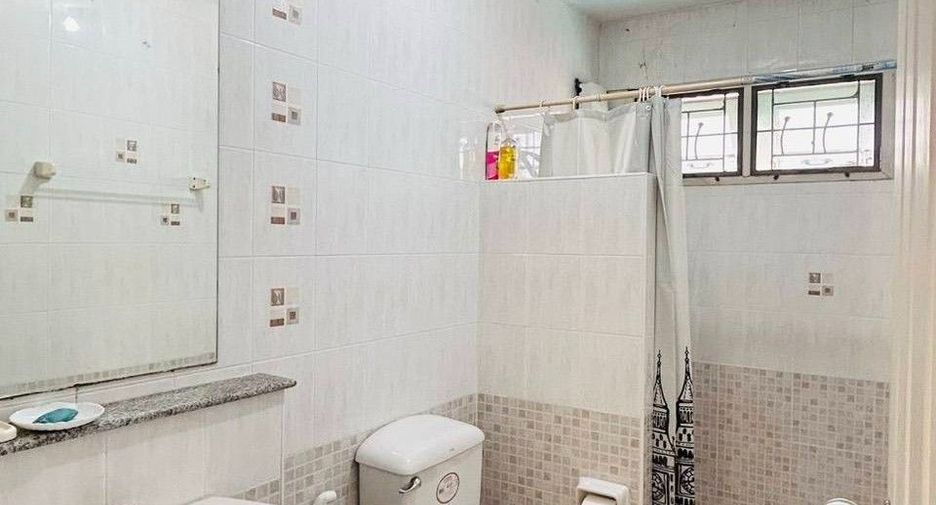 For sale 3 bedrooms house in Nong Chok, Bangkok