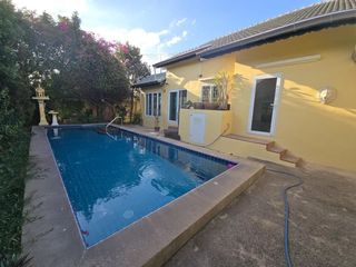For sale 3 ベッドルーム villa in Bang Lamung, Chonburi