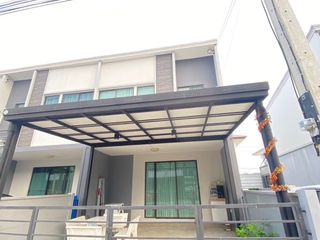 Продажа 3 спальни таунхаус в Khlong Luang, Патумтани