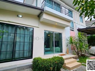 Casa en alquiler de 3 habitaciones en Thanyaburi, Pathum Thani