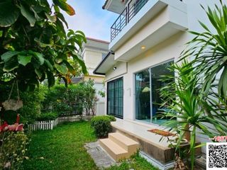 Casa en alquiler de 3 habitaciones en Thanyaburi, Pathum Thani