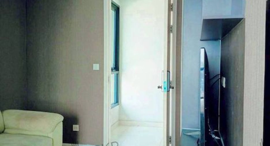 For sale 2 bedrooms condo in Si Racha, Chonburi