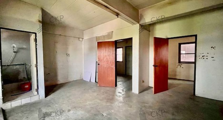 À louer et à vendre 4 chambres local commercial à Mueang Nonthaburi, Nonthaburi