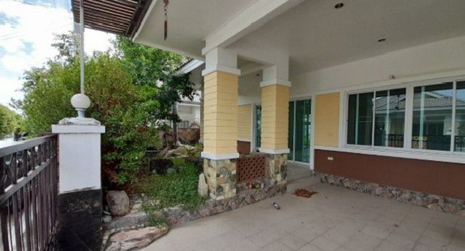 Casa en venta de 2 habitaciones en Ban Bueng, Chonburi