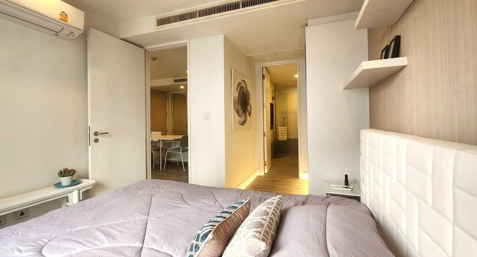 For rent 1 bed condo in Sathon, Bangkok