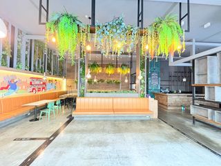 For rent retail Space in Watthana, Bangkok
