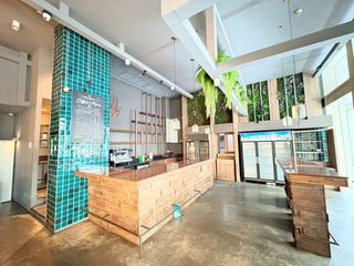 For rent retail Space in Watthana, Bangkok