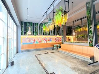 For rent retail Space in Watthana, Bangkok