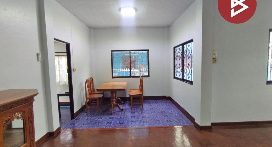 For sale 2 bedrooms house in Mueang Uttaradit, Uttaradit