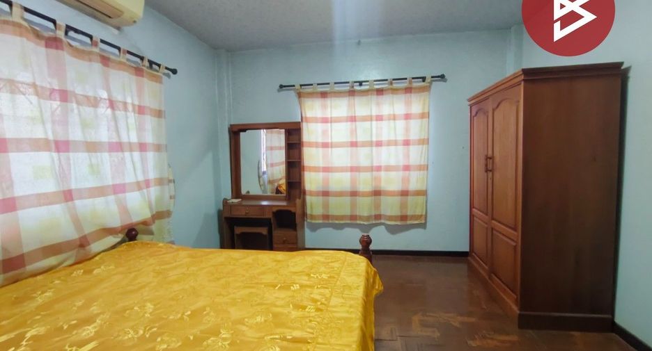 For sale 2 bedrooms house in Mueang Uttaradit, Uttaradit