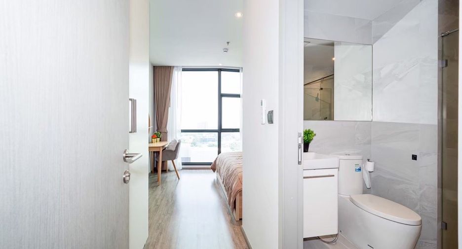 For rent 2 ベッドルーム condo in Watthana, Bangkok