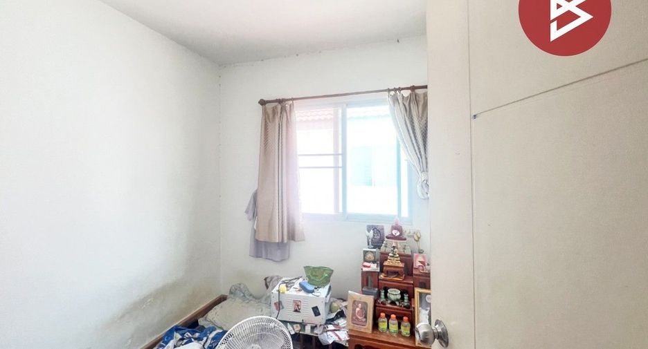 出售 3 卧室 联排别墅 在 Bang Kruai, Nonthaburi