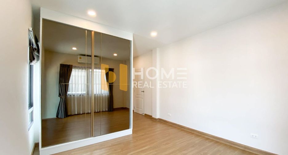 For sale 4 bedrooms house in Bang Kruai, Nonthaburi