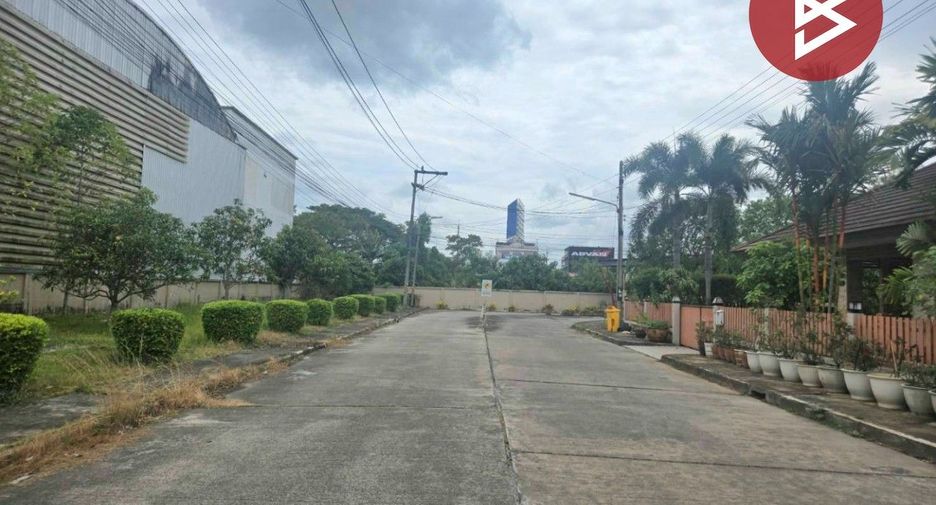 Haus zum Kauf mit 3 Zimmer in Mueang Nakhon Si Thammarat, Nakhon Si Thammarat