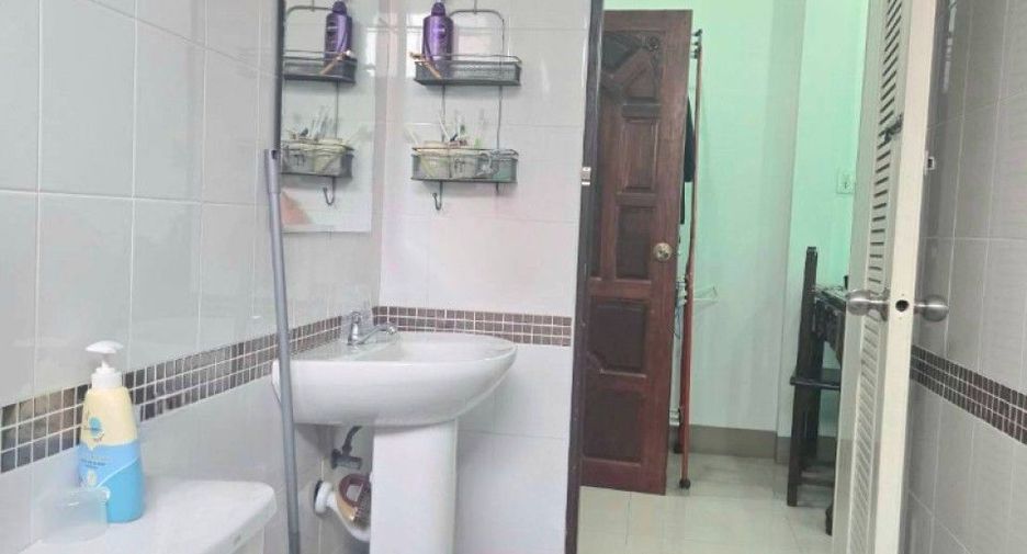 Haus zum Kauf mit 3 Zimmer in Mueang Nakhon Si Thammarat, Nakhon Si Thammarat