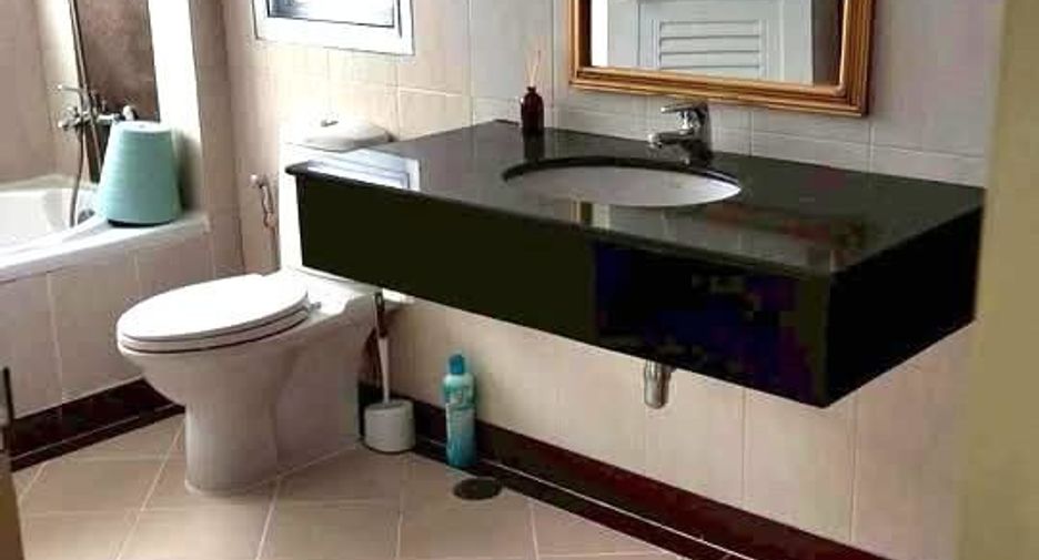 For rent and for sale 1 bed condo in Mueang Phuket, Phuket