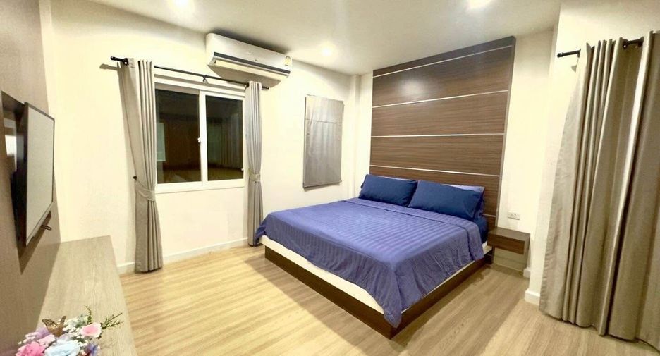 For sale 3 bedrooms house in Bang Lamung, Chonburi