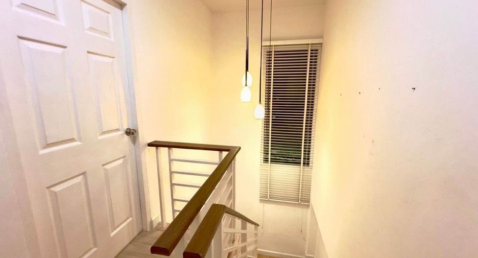 For sale 3 bedrooms house in Bang Lamung, Chonburi