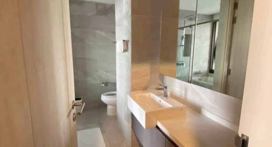 For sale 1 bed condo in Si Racha, Chonburi