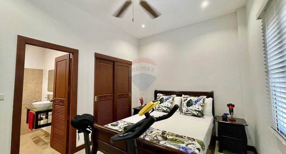 For rent 4 bedrooms villa in Ko Samui, Surat Thani