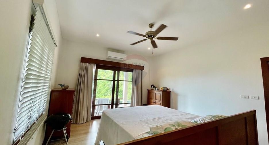 For rent 4 bedrooms villa in Ko Samui, Surat Thani