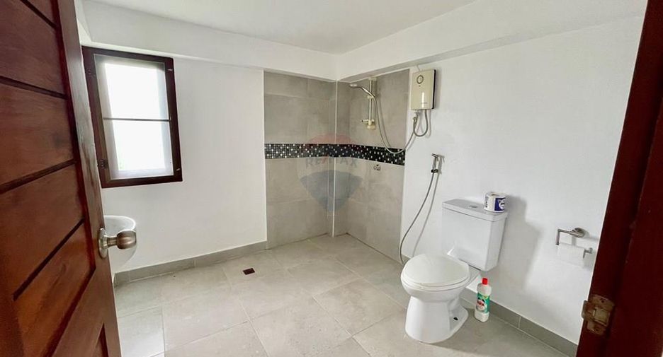 For rent 4 bedrooms villa in Ko Samui, Surat Thani