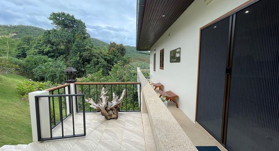 For rent 4 bedrooms villa in Ko Samui, Surat Thani