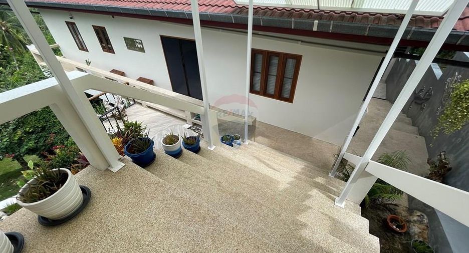 For rent 4 bedrooms villa in Ko Samui, Surat Thani