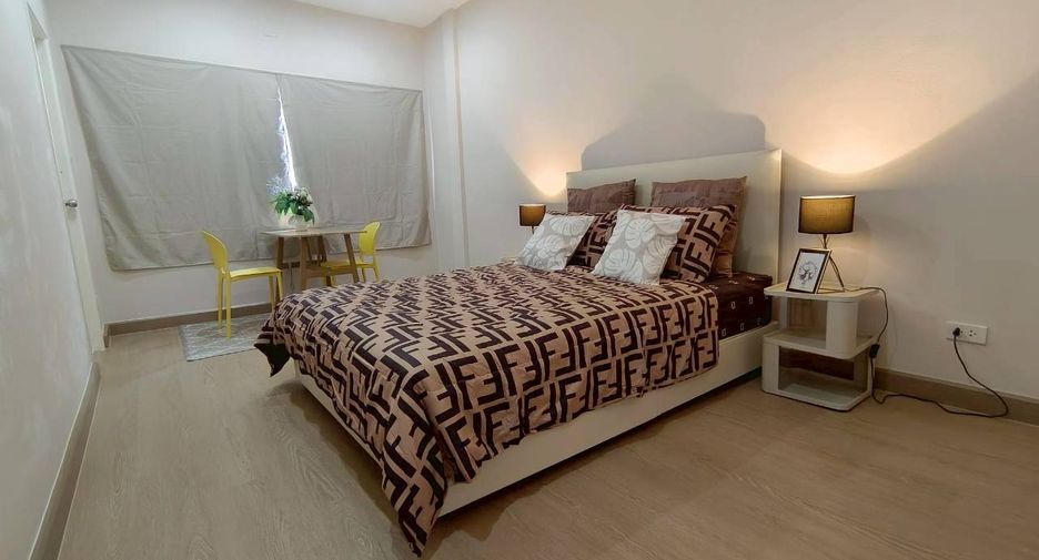 For sale 2 bedrooms townhouse in Nong Khaem, Bangkok