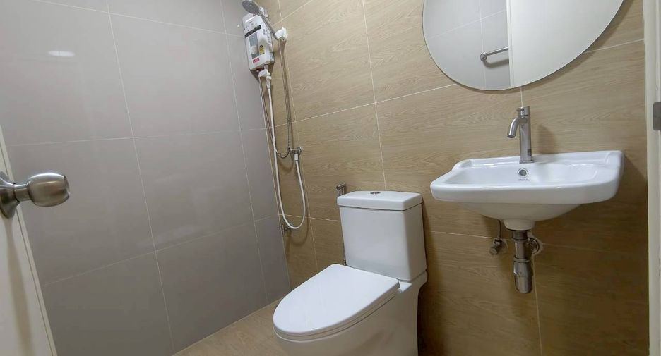 For sale 2 bedrooms townhouse in Nong Khaem, Bangkok