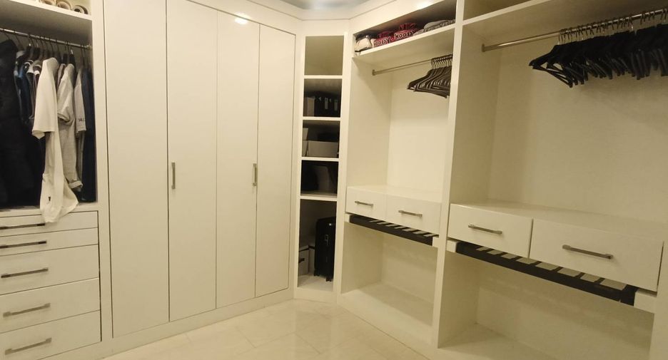 ขาย 2 ห้องนอน คอนโด ใน บางละมุง, ชลบุรี