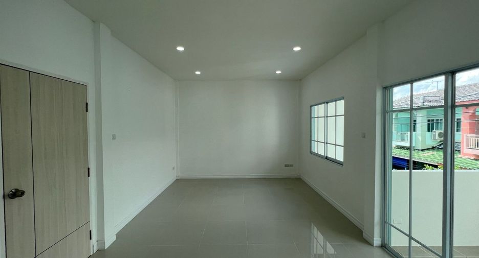Reihenhaus zum Kauf mit 2 Zimmer in Bang Yai, Nonthaburi